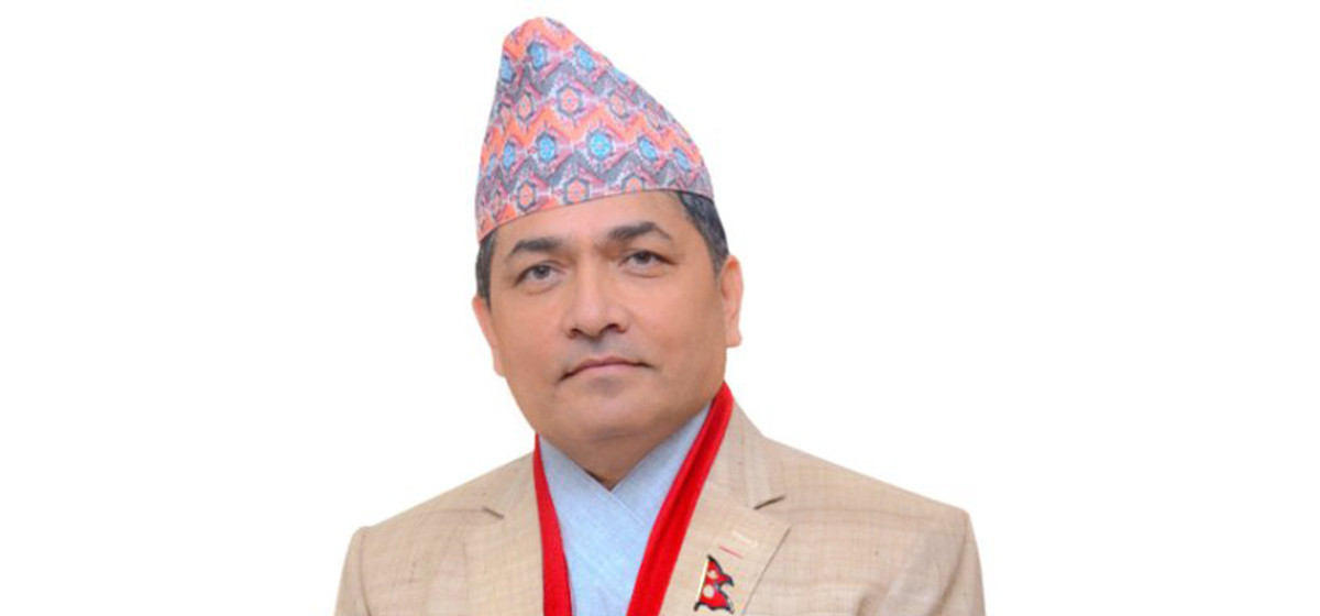नेपाल सरकारका मुख्य सचिव एकनारायण अर्यालले नयाँ बन्ने नागरिक सरकारसँग काम गर्न प्रशासन तयार रहेको बताएका छन्।
